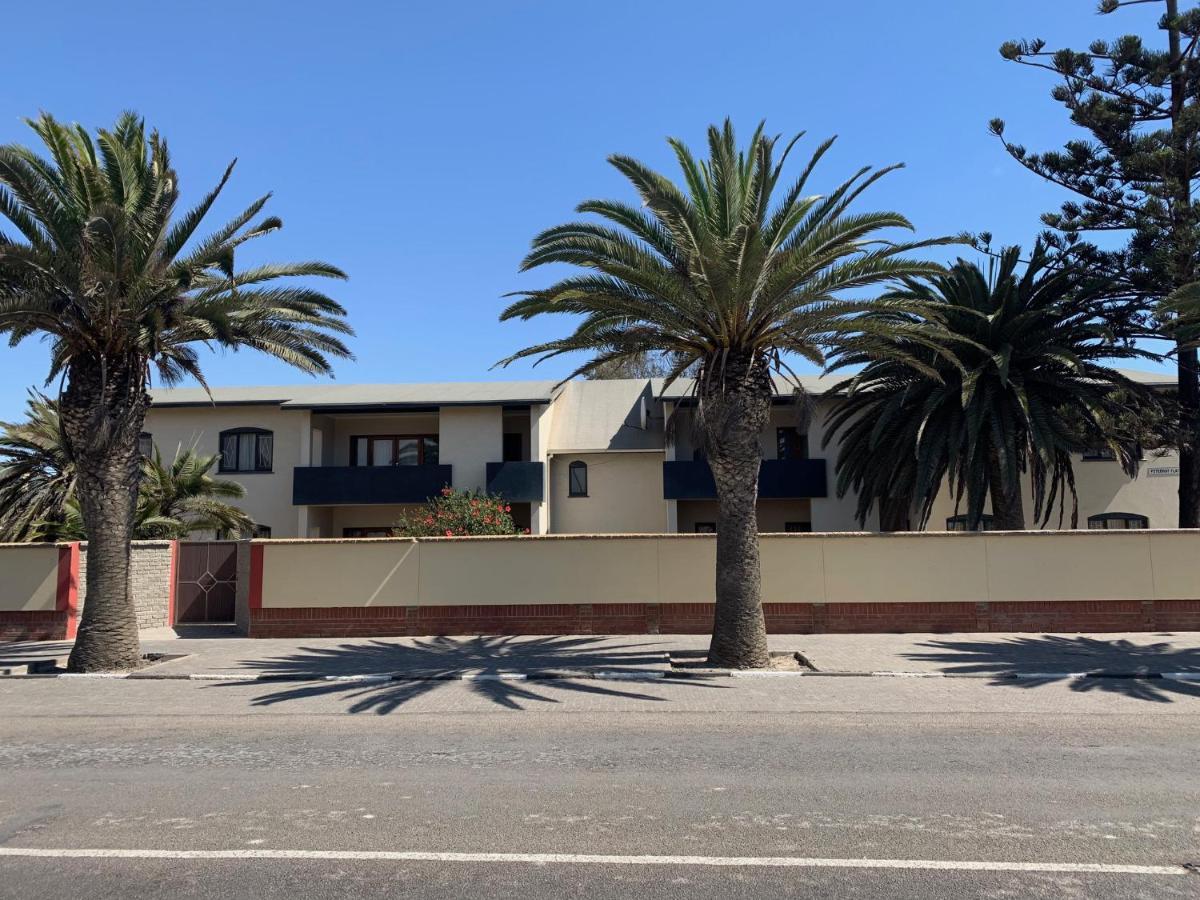 Good Times Self Catering Apartments Swakopmund Kültér fotó